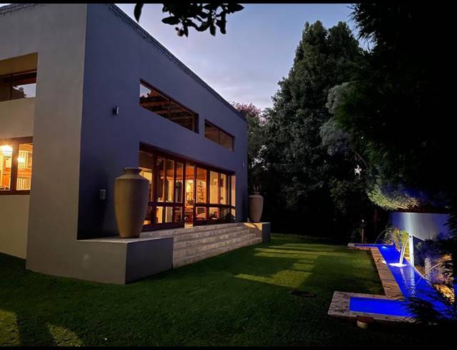 4 BEDROOM HOUSE FOR SALE IN WATERKLOOF RIDGE